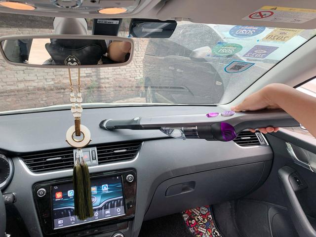 轻便清洁吉米小轻杆，一机轻松搞定家庭卫生清洁