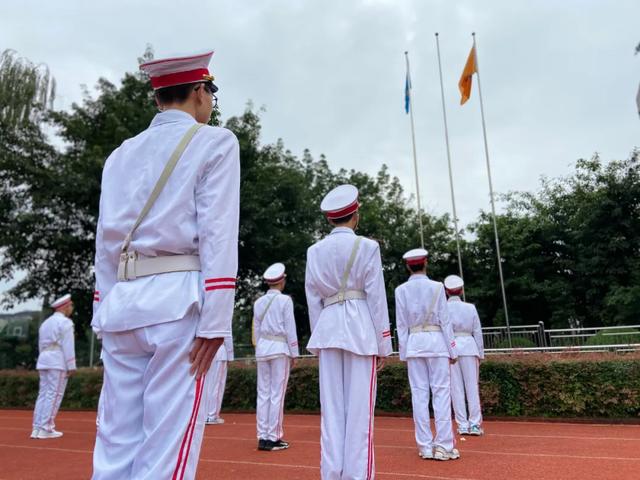 立志成才，报效祖国 |成都石室佳兴外国语学校第八周国旗下讲话