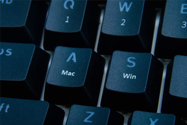 价格便宜，出门级首选。黑爵K870T蓝牙双模红轴机械键盘