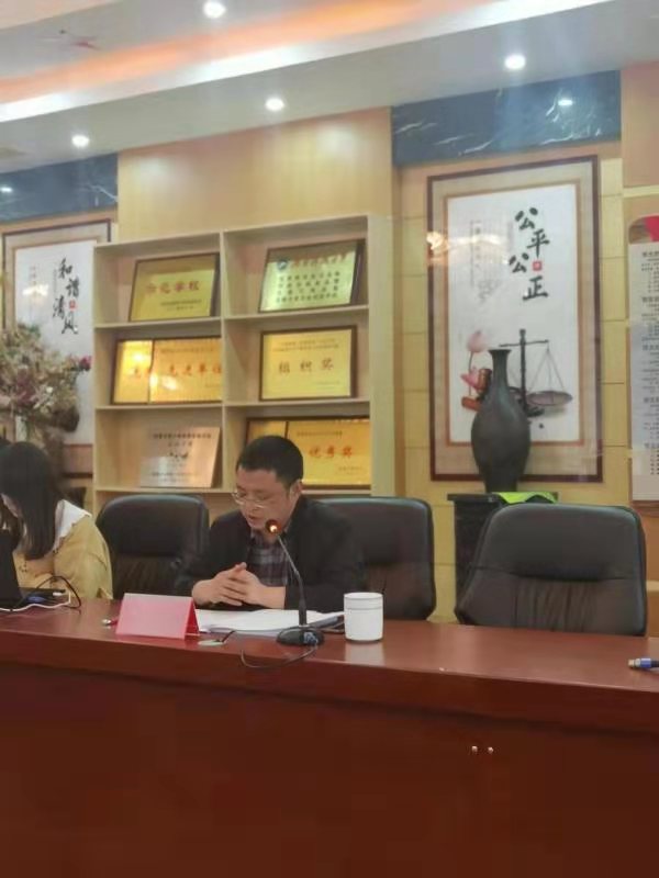 立足科研，扎根课堂——湘潭市三中举行2021年课题研讨会活动
