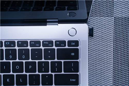 语音输入的键盘玩过没？键盘侠带你体验咪鼠智能语音键盘KB1