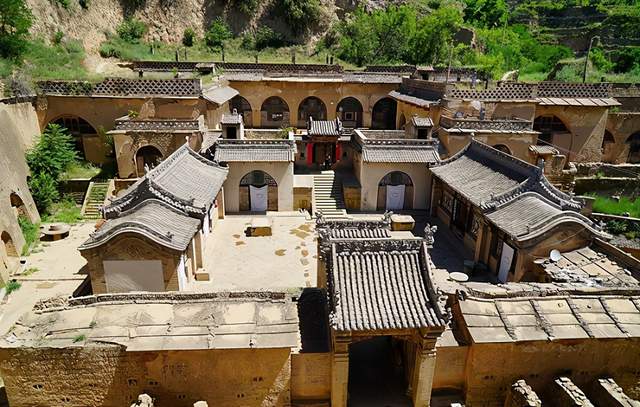 陕西姜氏庄园——城堡式窑洞庄园