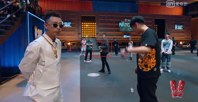 闹过Beef的都成了兄弟，《新说唱》这是在搞Rapper团建？
