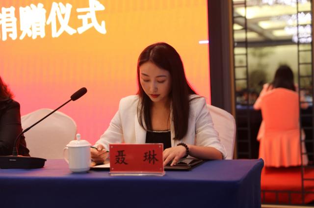 全国首个“健康中国·智能医药帮扶专柜”示范城市落地张家口