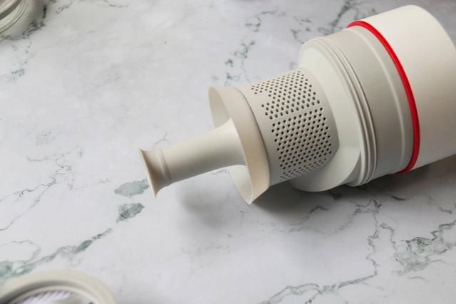 居家解放双手，不知吸尘器怎么选？大未全新轻量级吸尘器