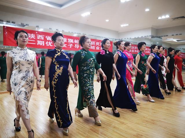 陕西优雅旗袍文化研究院第二期优雅女子导师班圆满结束！