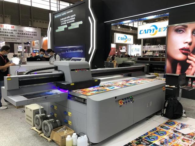 爱普生2020 SIGN CHINA上海广告展秀出真彩