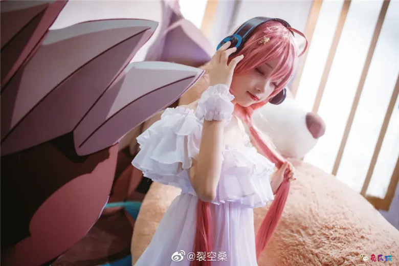 可以吃的小奶糖丨《伊甸园的骄傲》伊凡特