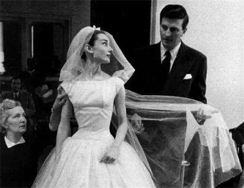hubert givenchy wife