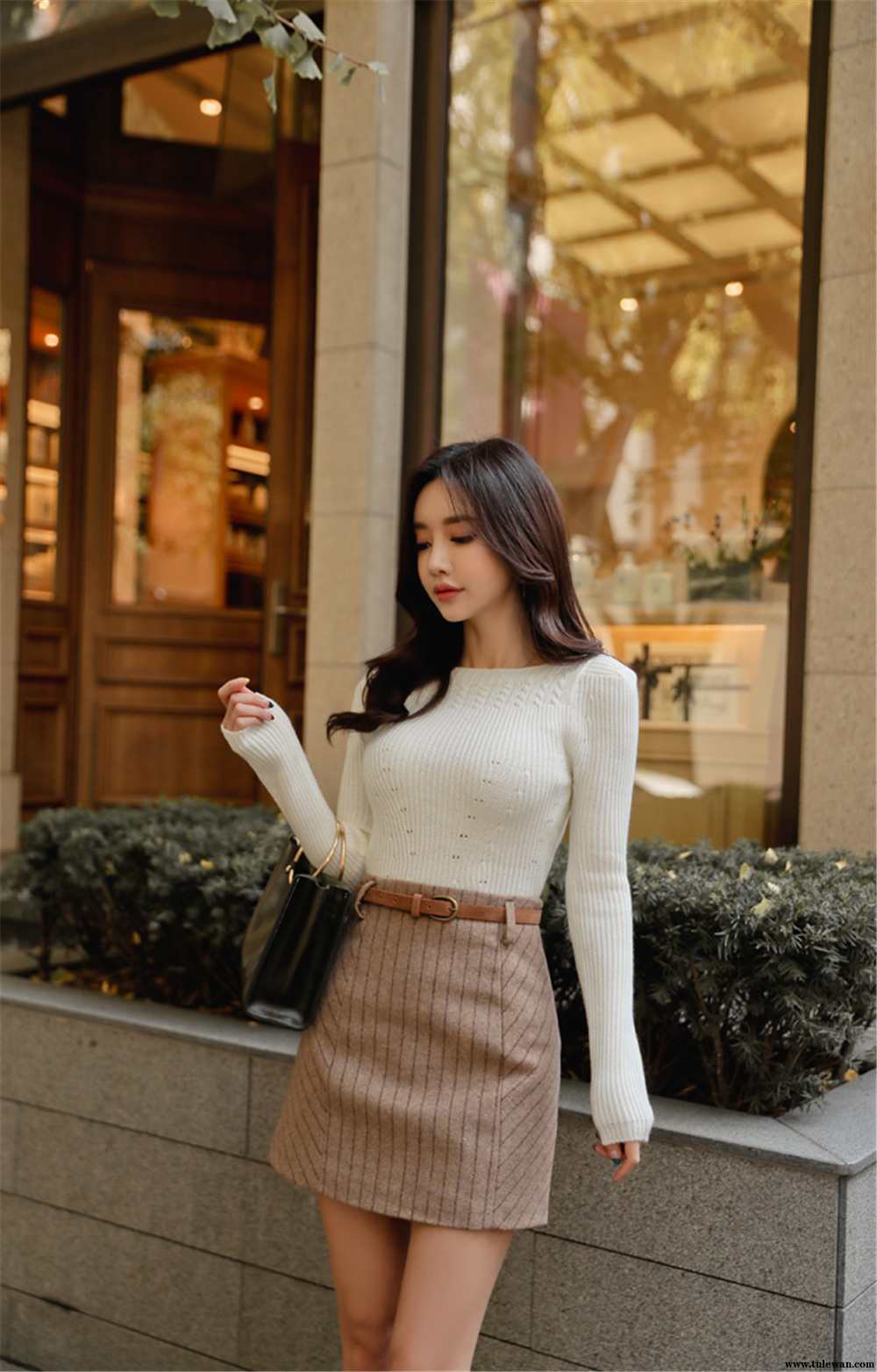 孙允珠丨乖甜娇媛细雪轻柔麦浪针织裙