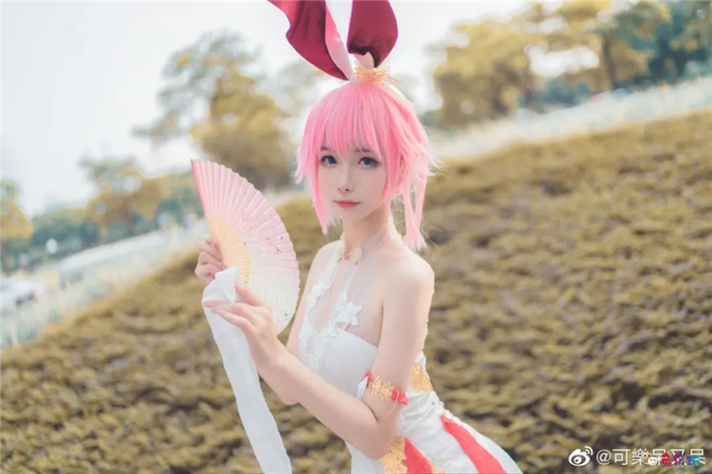 Momoko葵葵丨《崩坏3》八重樱