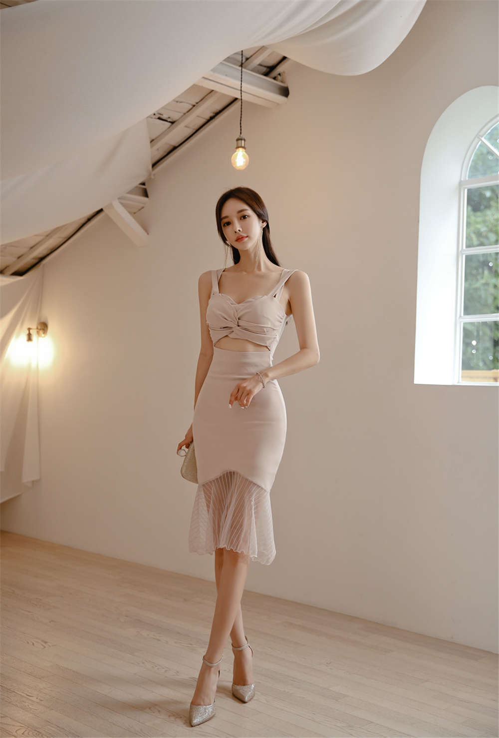 孙允珠丨萤火桔梗芦花秋月凤凰晚礼裙