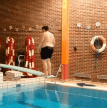 爆笑动图GIF：世界上最可怕的秋千