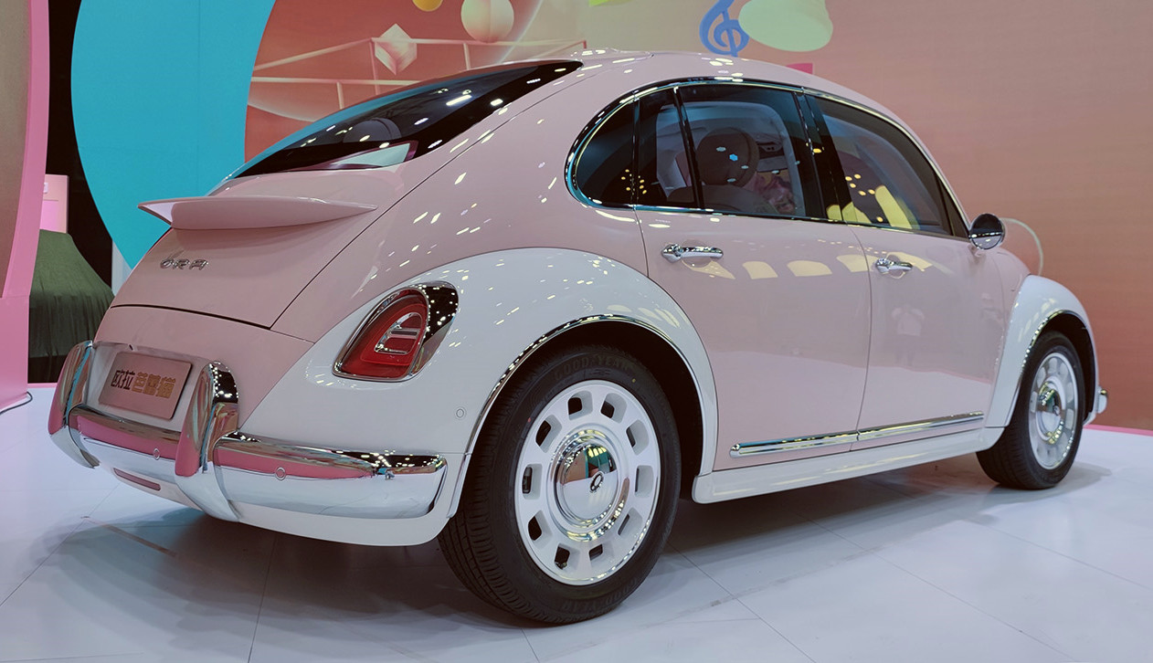 The Great Wall version of the "Beetle", the new Ora Ballet Cat real car unveiled, the pink interior is very bright