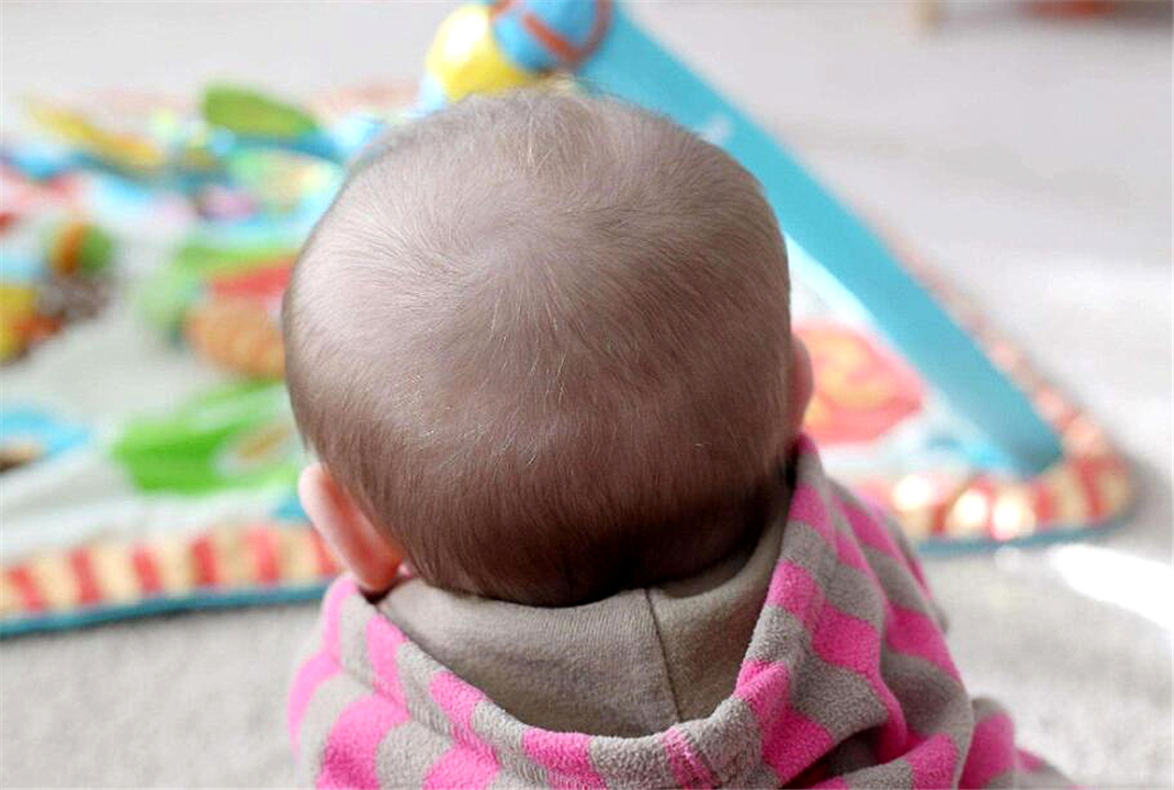 What Mysterious Power Is It That Makes Chinese Children Fall Asleep Defend The Back Of The Baby S Head Inews