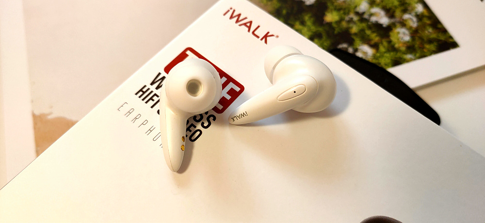 好声音高颜值 TWF蓝牙耳机首选： iWALK魔音耳机开箱