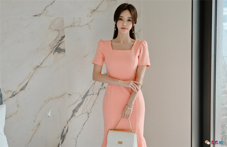 孙允珠丨彼得堡棉花蜜糖浪漫鱼尾摆裙