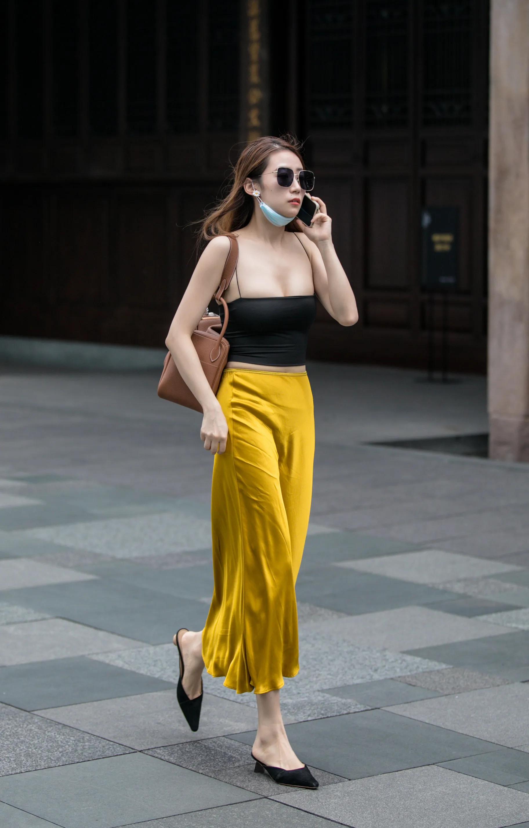 hermes lindy street style