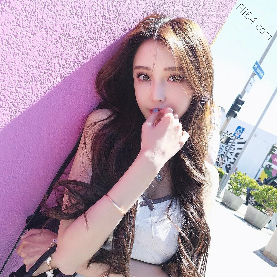 正妹演员“heesch.chi”性感的翘臀妹子写真 - 全文 节操写真馆 热图153 正妹演员“heesch.chi”性感的翘臀妹子写真 - 全文 节操写真馆 热图153