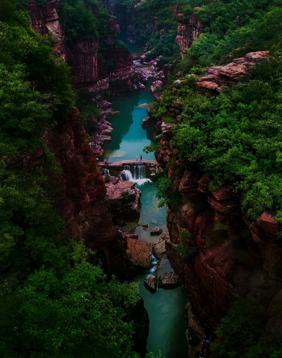 太焦高铁正式通车运营 首趟“千人高铁旅游专列”出发