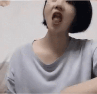 爆笑GIF：没错，这傻子是我爸爸！亲的！