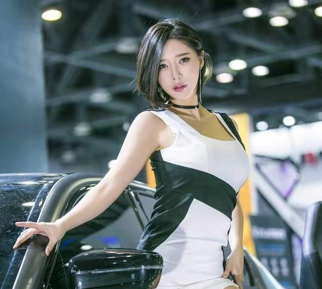 South Korean car model Song Joo's figure is so good, this model sells a lot of cars 