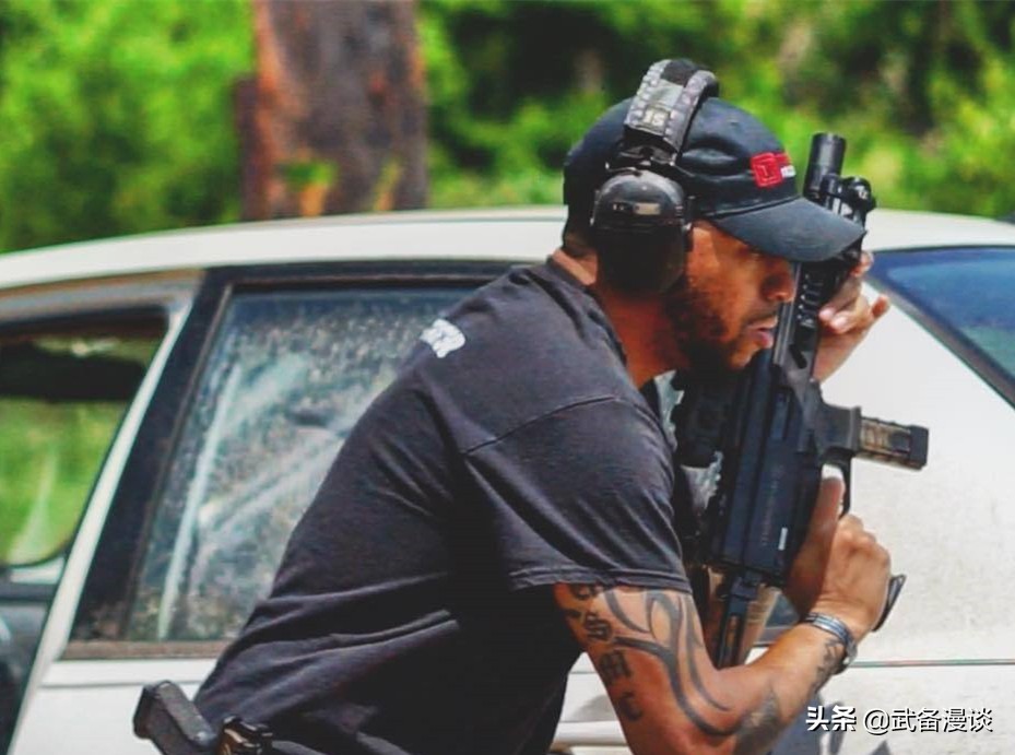 Instant photos of the shooting range, live ammunition under the